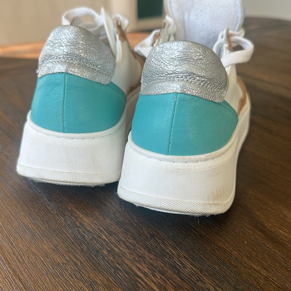 Miz Mooz Sneakers - Picture 4 of 6